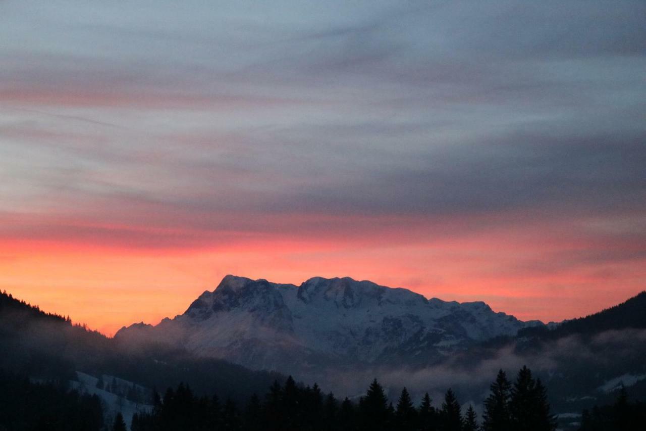 Haus Brandstatter Apartamento Eben Im Pongau Exterior foto