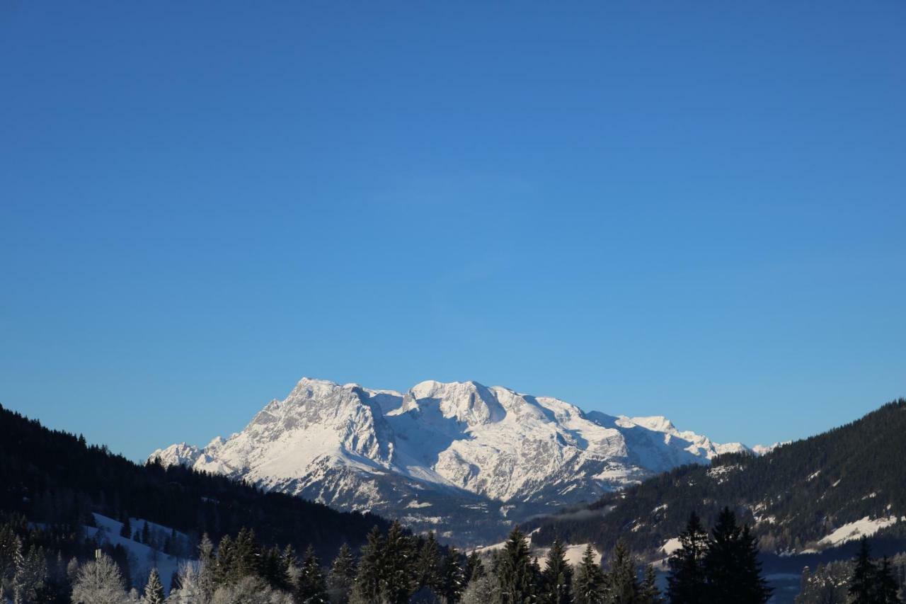 Haus Brandstatter Apartamento Eben Im Pongau Exterior foto